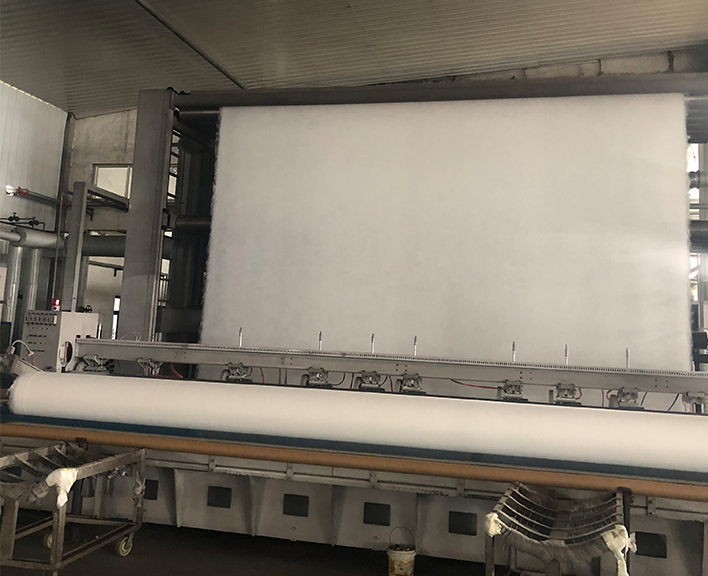 聚酯長(zhǎng)絲布生產(chǎn)設(shè)備